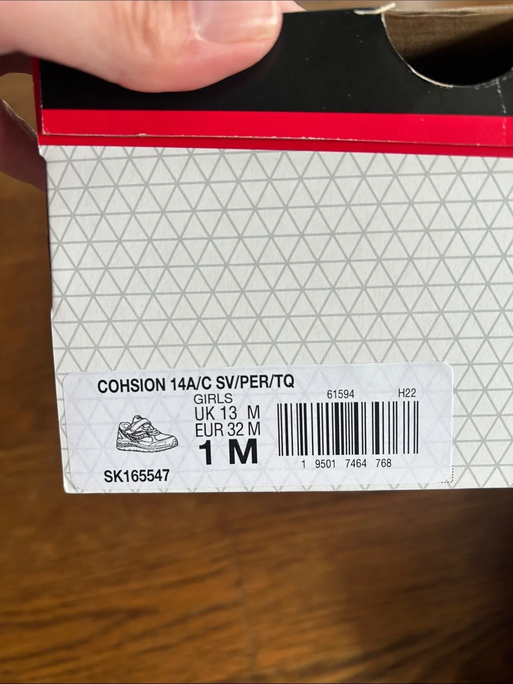 NWT Saucony Cohesion 14 Sneakers in Silver/Periwinkle/Turquoise, size 1